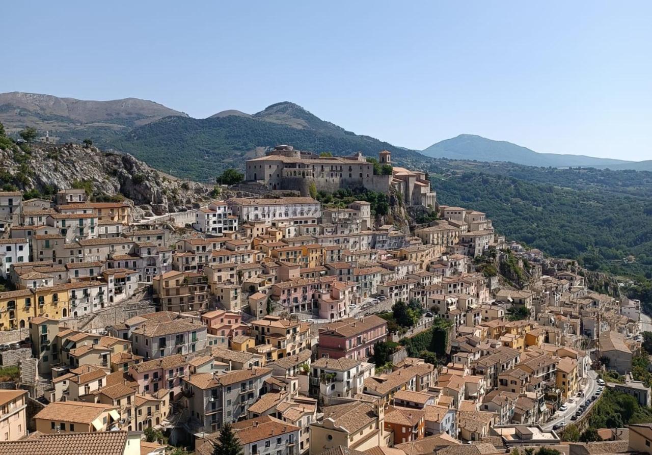 Ferienwohnung Casa Degli Ulivi Con Parcheggio Privato Muro Lucano Exterior foto